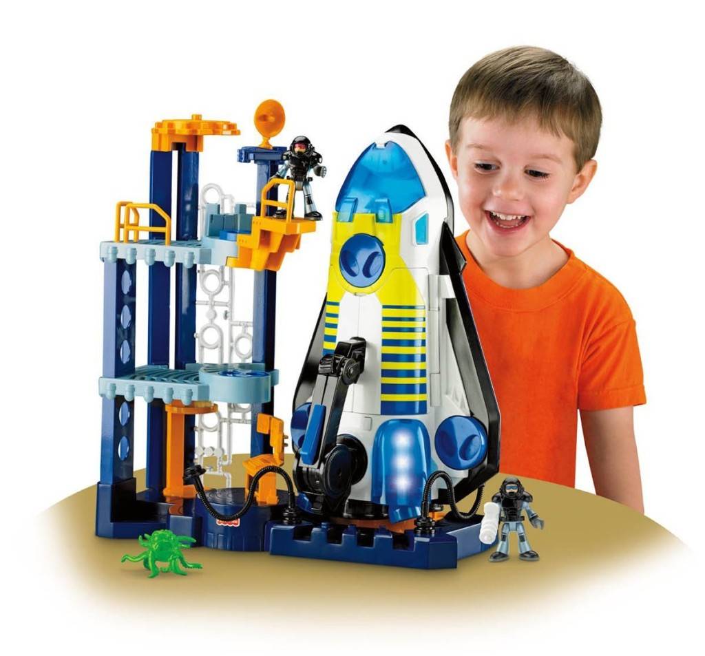 5 món quà Noel cho bé trai được ưa chuộng nhất hiện nay 4